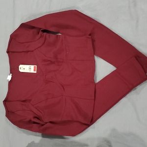 Crop length long sleeve top